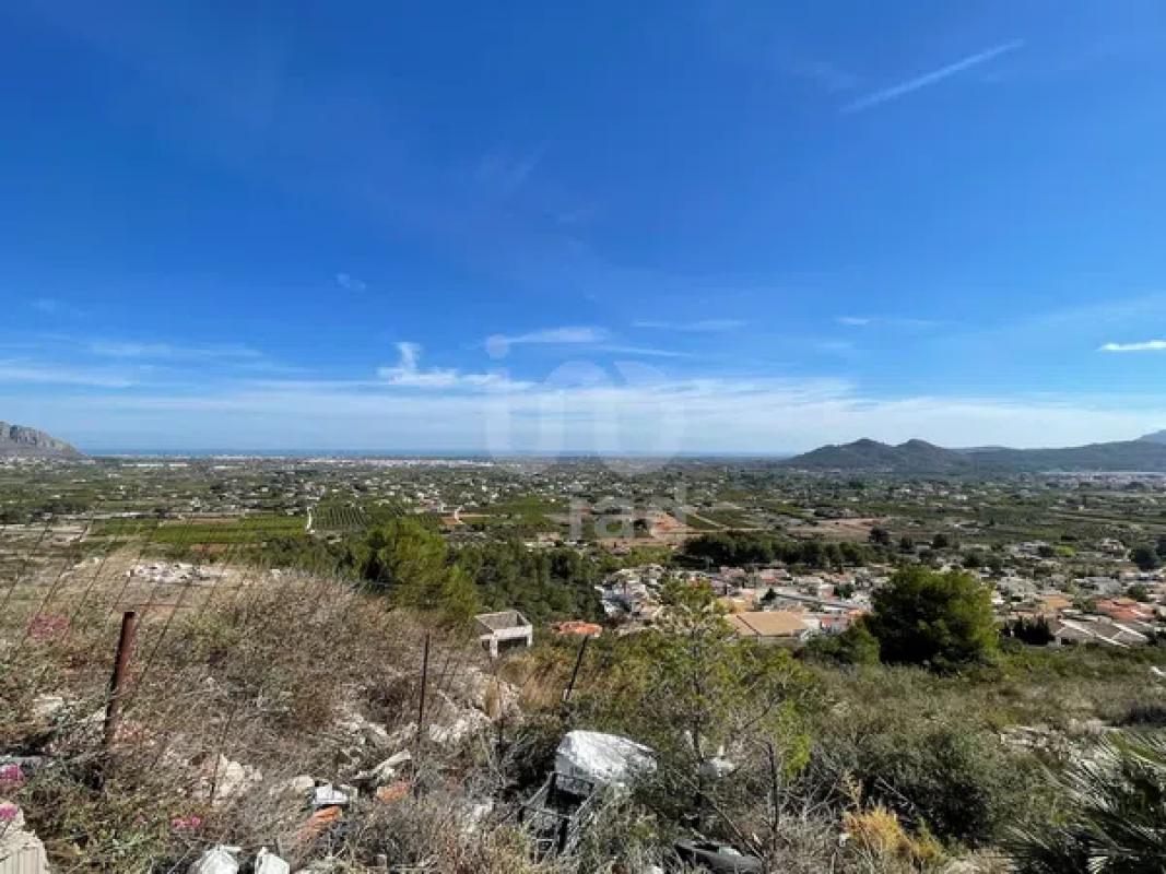 Terreno en venta en Pedreguer, Alicante photo 5