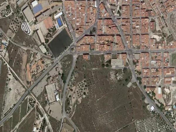 Terreno en avenida Elda photo 3