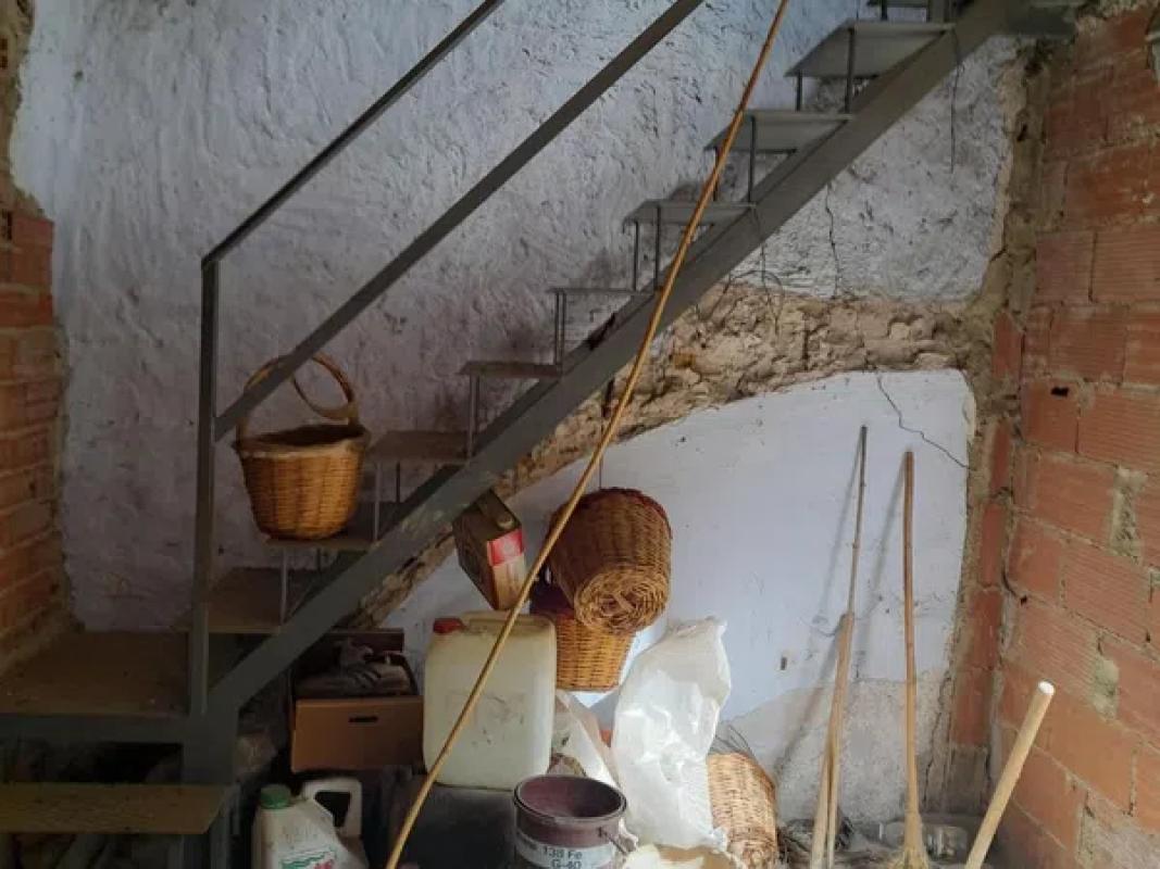 Участок земли на продажу в Гвадалест, Аликанте photo 3