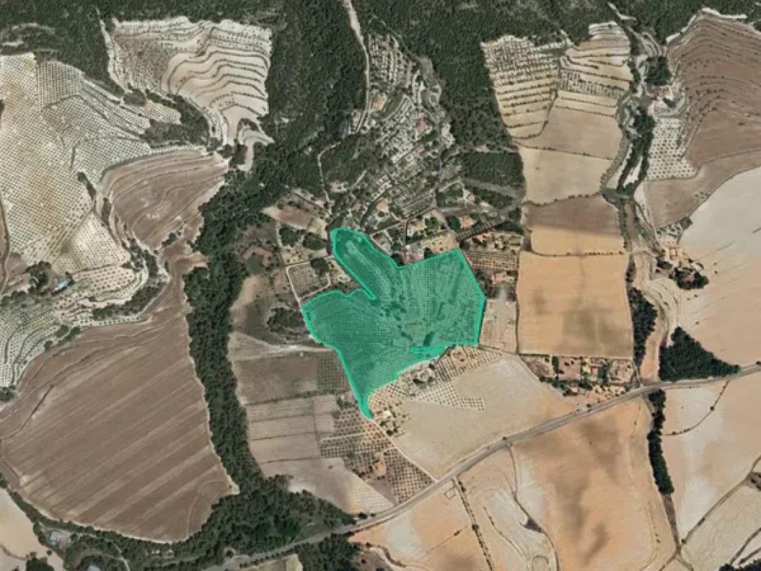 Terreno en venta en Alcoy / Alcoi, Alicante photo 1