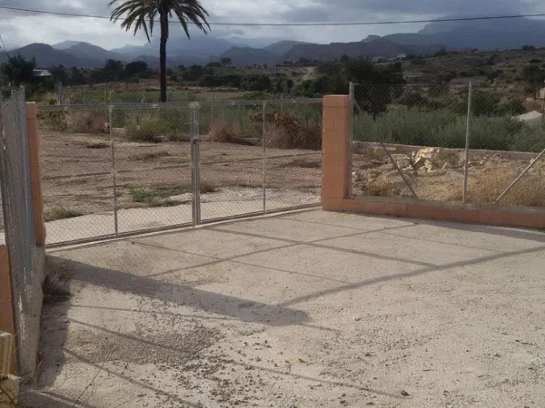 Działka na sprzedaż w Busot, Alicante photo 4