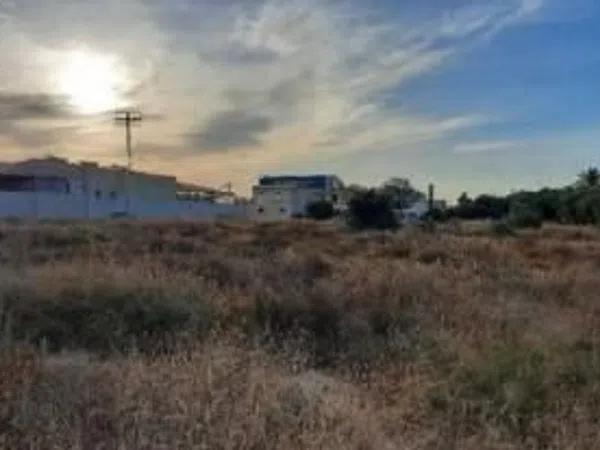 Terreno en calle Riu Turia photo 1