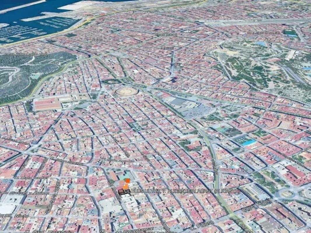 Terreno en venta en Alicante / Alacant, Alicante photo 2