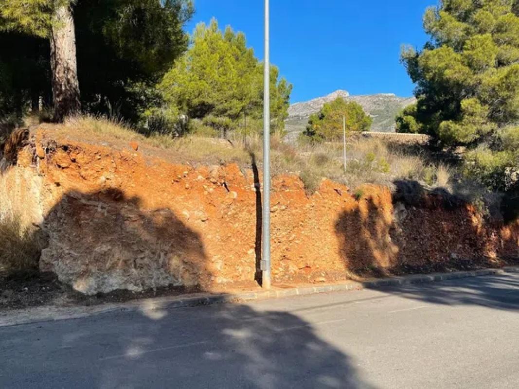 Terreno en venta en Altea, Alicante photo 2