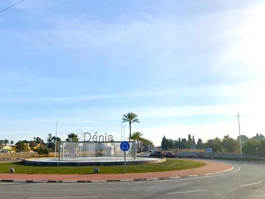 Terreno en venta en Denia, Alicante photo 1