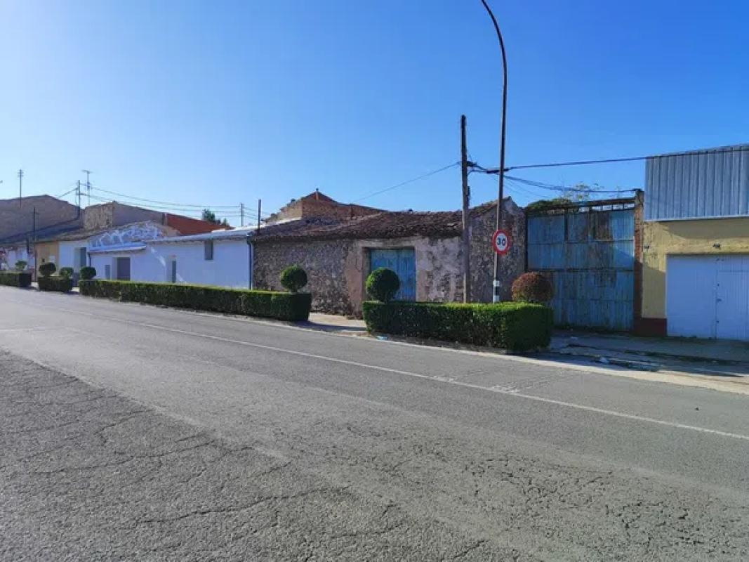 Land for sale in Villena, Alicante photo 1
