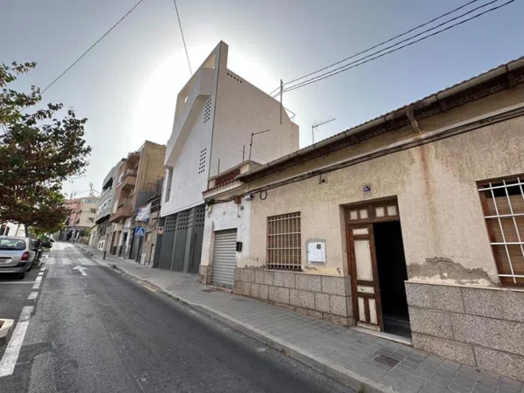 Terreno en venta en Alicante / Alacant, Alicante photo 5