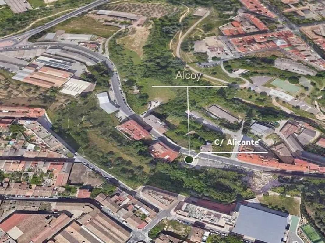 Terreno en venta en Alcoy / Alcoi, Alicante photo 2