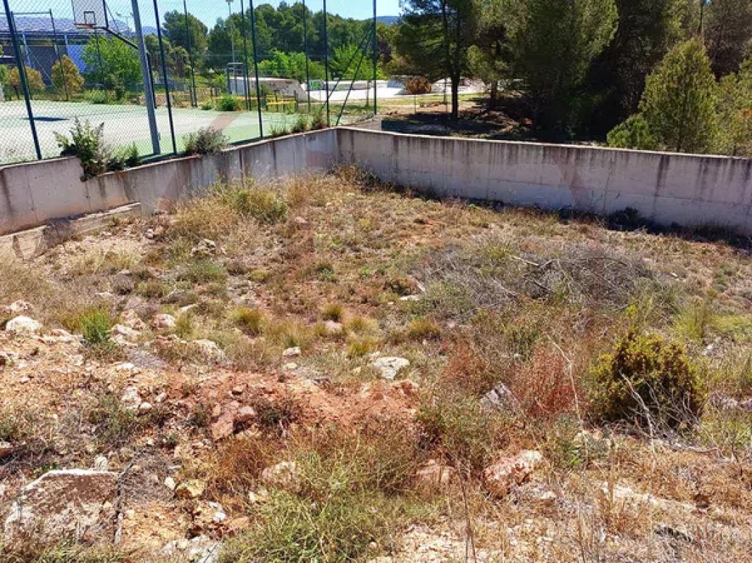 Terreno en venta en Banyeres de Mariola, Alicante photo 5