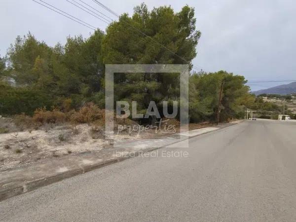 Terreno en travesía de les Cansalades thumbnail 2