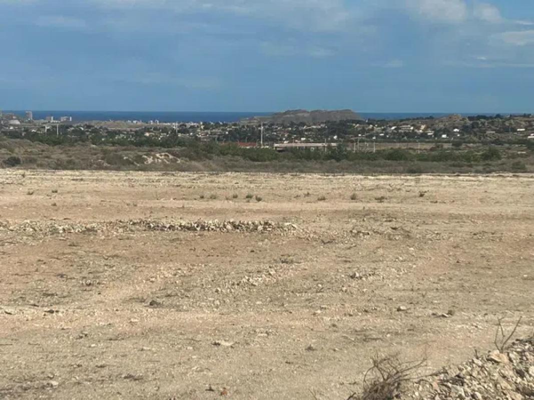 Terreno en venta en Agost, Alicante photo 3