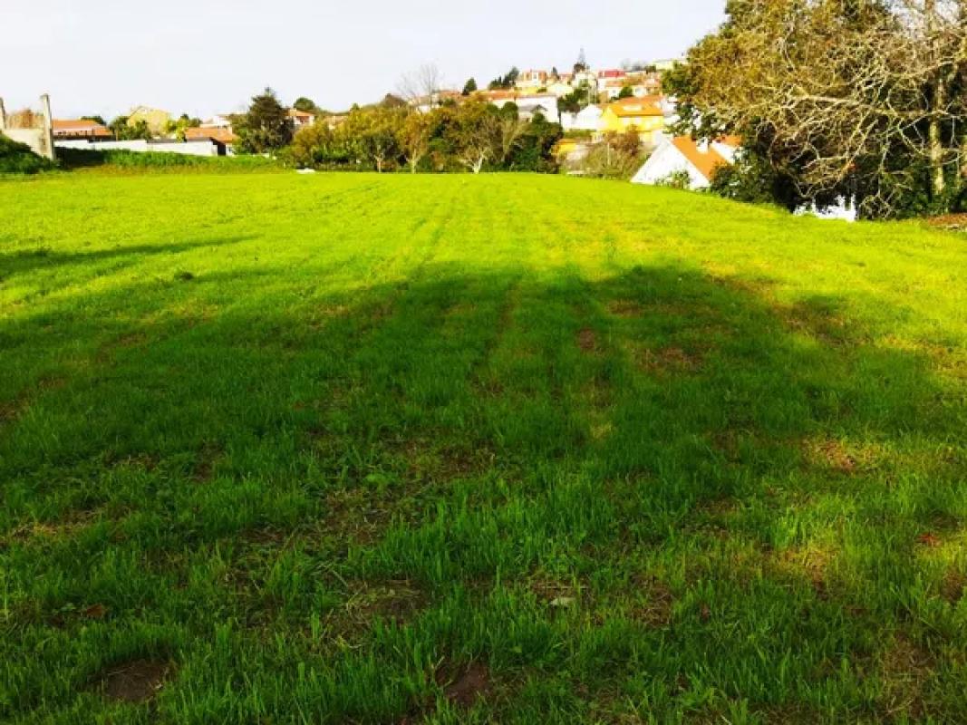 Terreno en venta en Oleiros, A Coruña photo 4