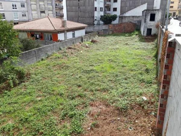 Terreno en calle Valle Inclán s/n photo 2