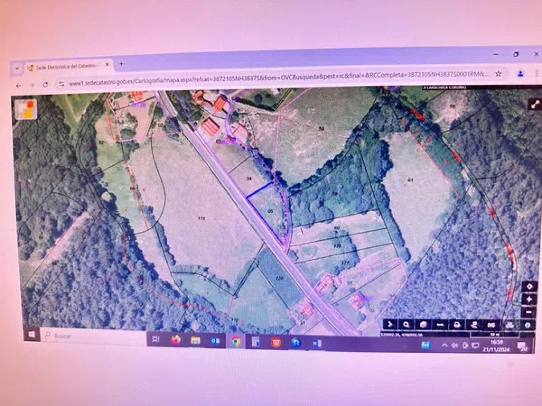Terreno en venta en Laracha, A Coruña photo 1