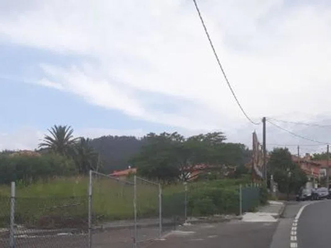 Terreno en venta en Brion, A Coruña photo 1
