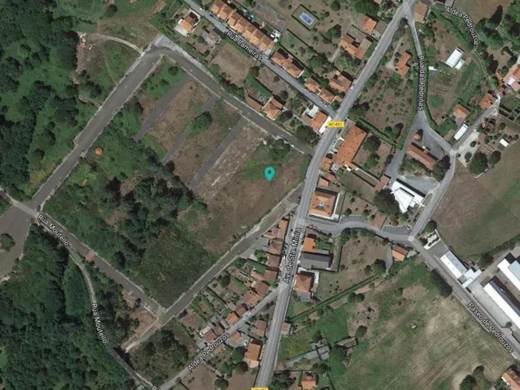 Terreno en venta en Brion, A Coruña photo 2