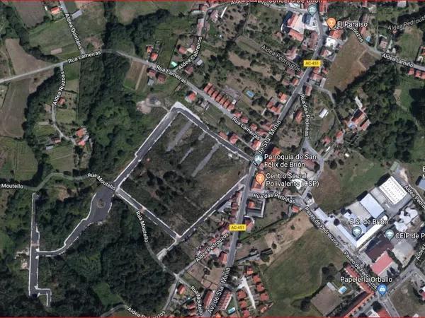 Terreno en avenida de Santa Minia s/n photo 3