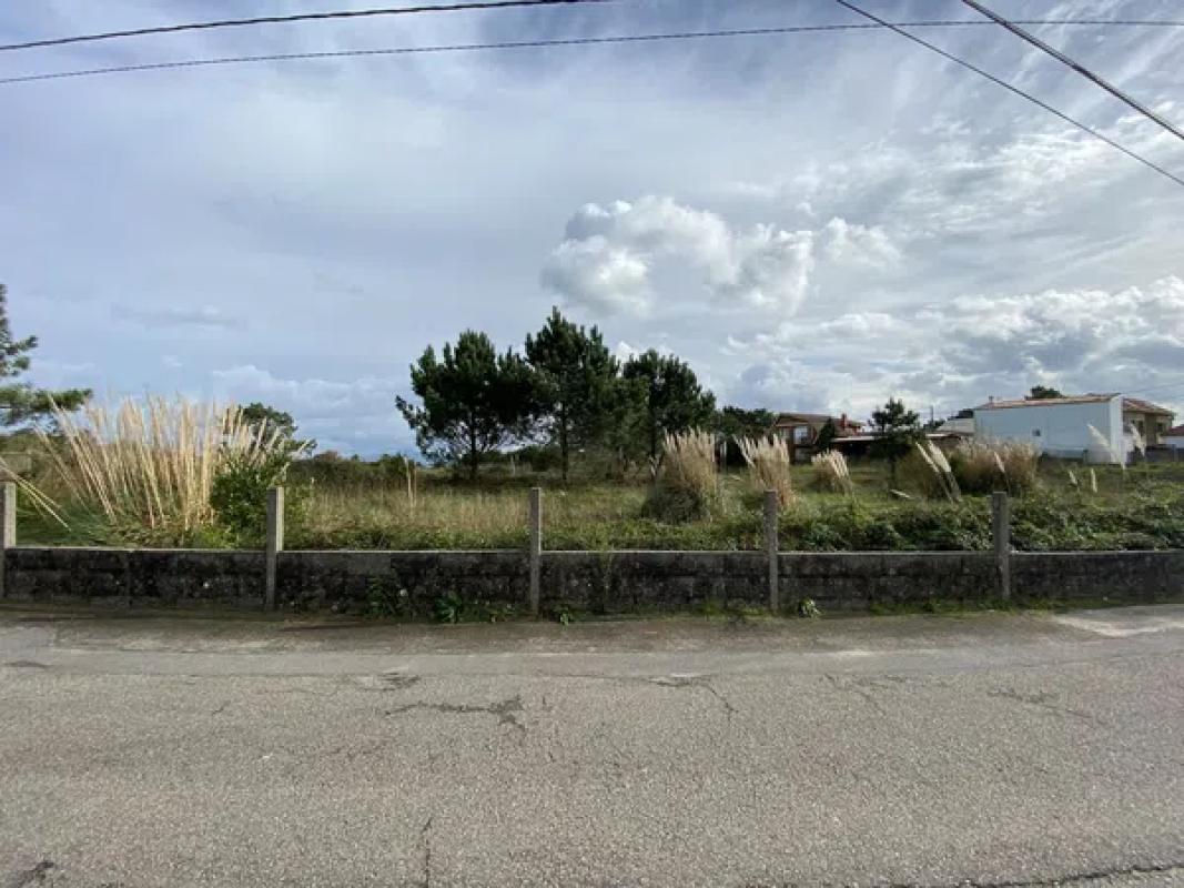Terreno en venta en Ribeira, A Coruña photo 2