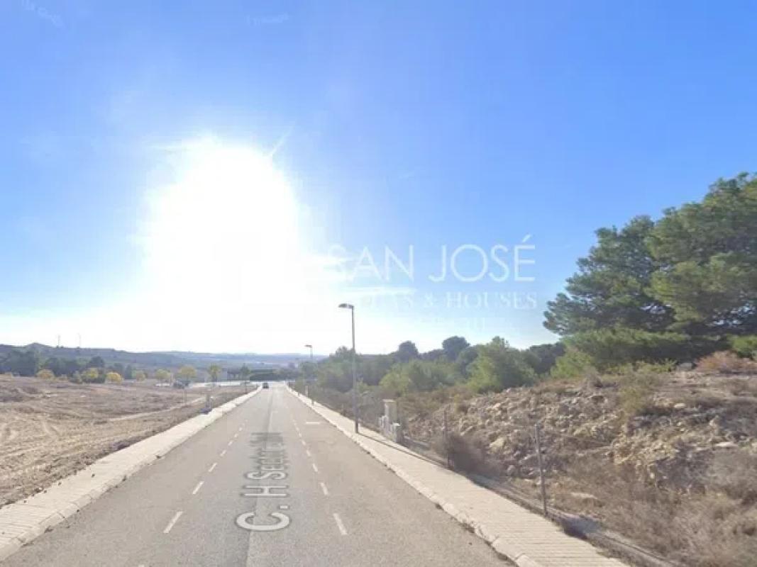 Land for sale in Monforte del Cid, Alicante photo 1