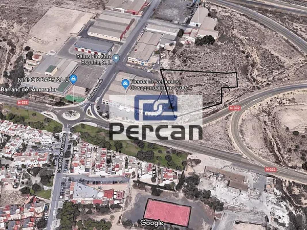 Terreno en venta en El Campello, Alicante photo 1