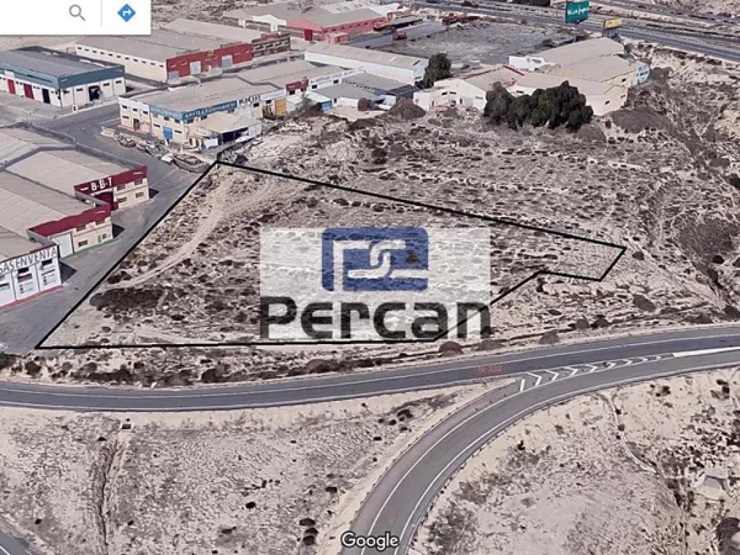 Terreno en venta en El Campello, Alicante photo 2