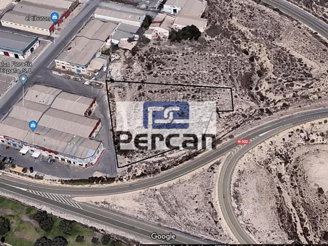 Terreno en venta en El Campello, Alicante photo 3