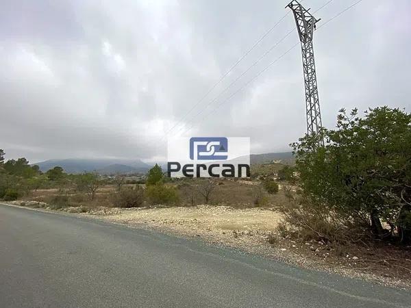 Terreno en via sense nom photo 1