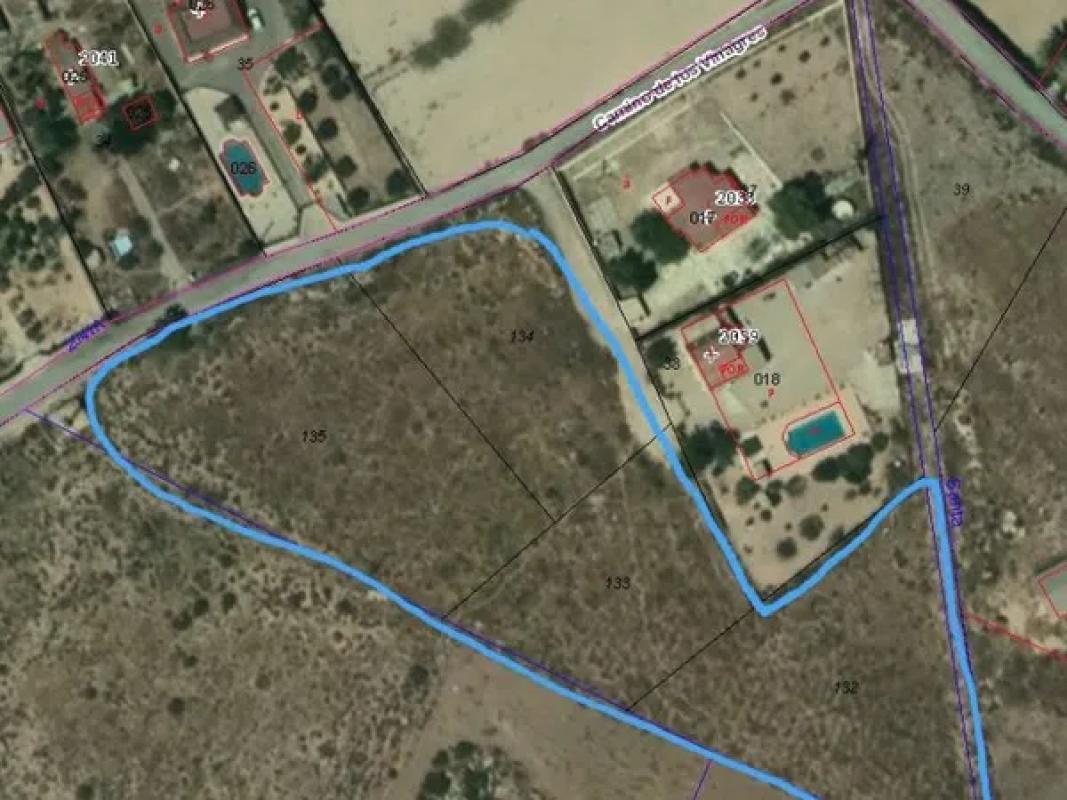 Terreno en venta en Elche / Elx, Alicante photo 1