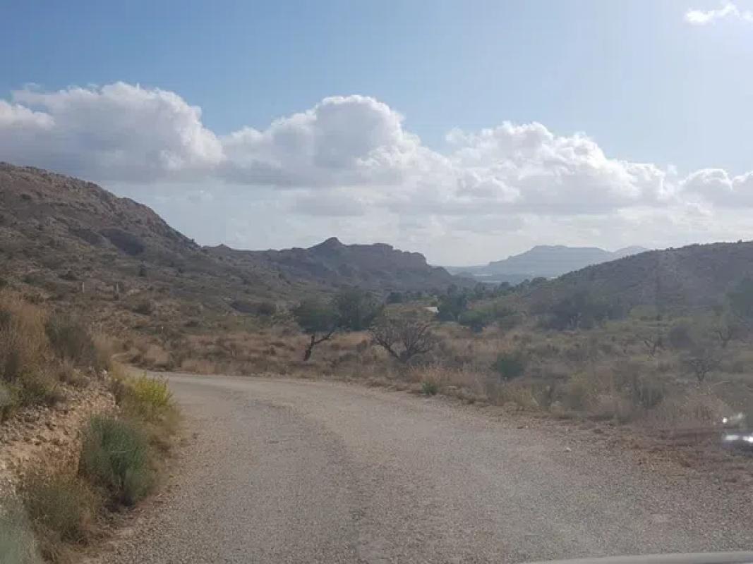 Terreno en venta en Agost, Alicante photo 2