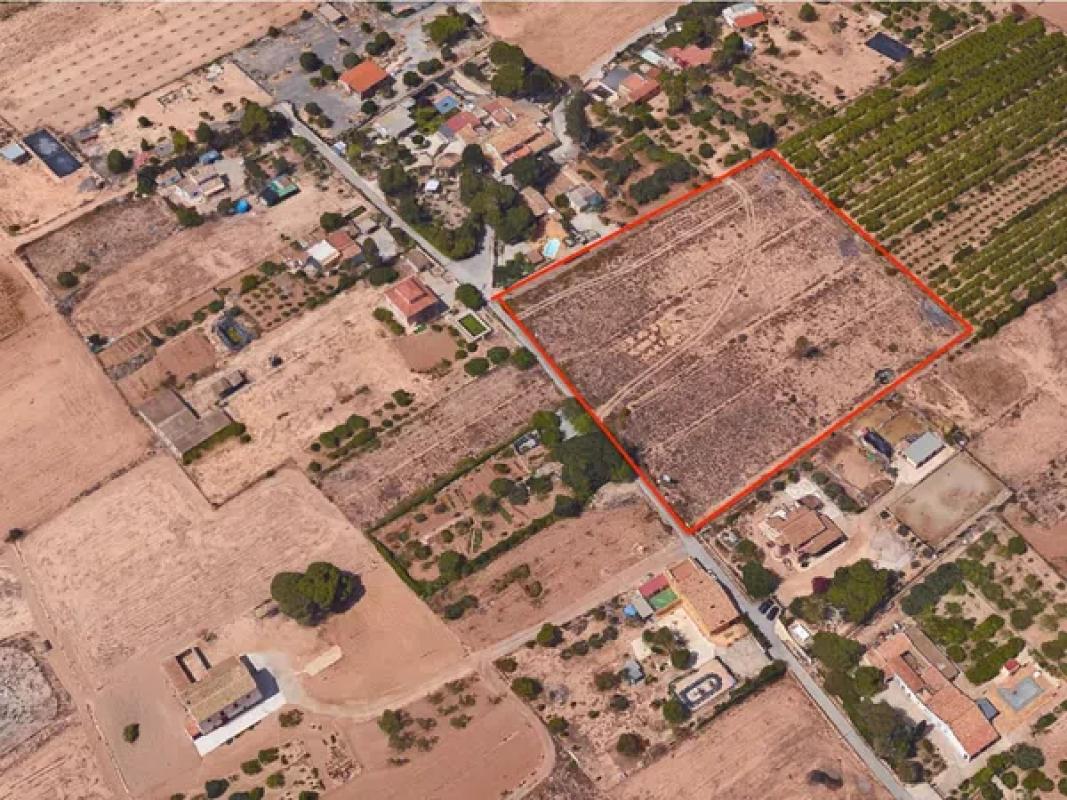 Terreno en venta en Elche / Elx, Alicante photo 4