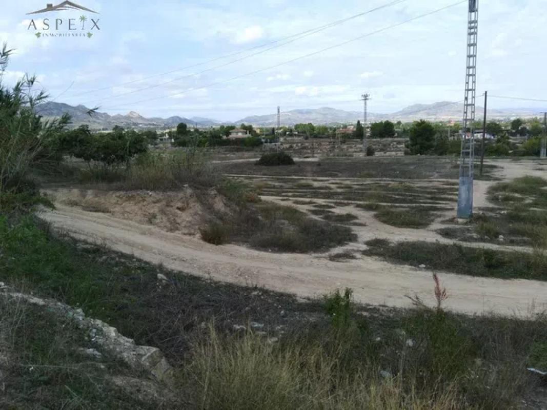 Terreno en venta en Aspe, Alicante photo 2