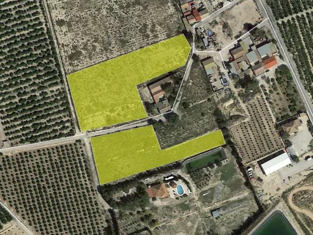 Terreno en venta en Orihuela, Alicante photo 1