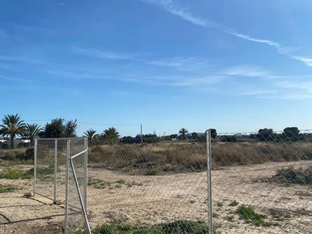 Land for sale in El Campello, Alicante photo 2