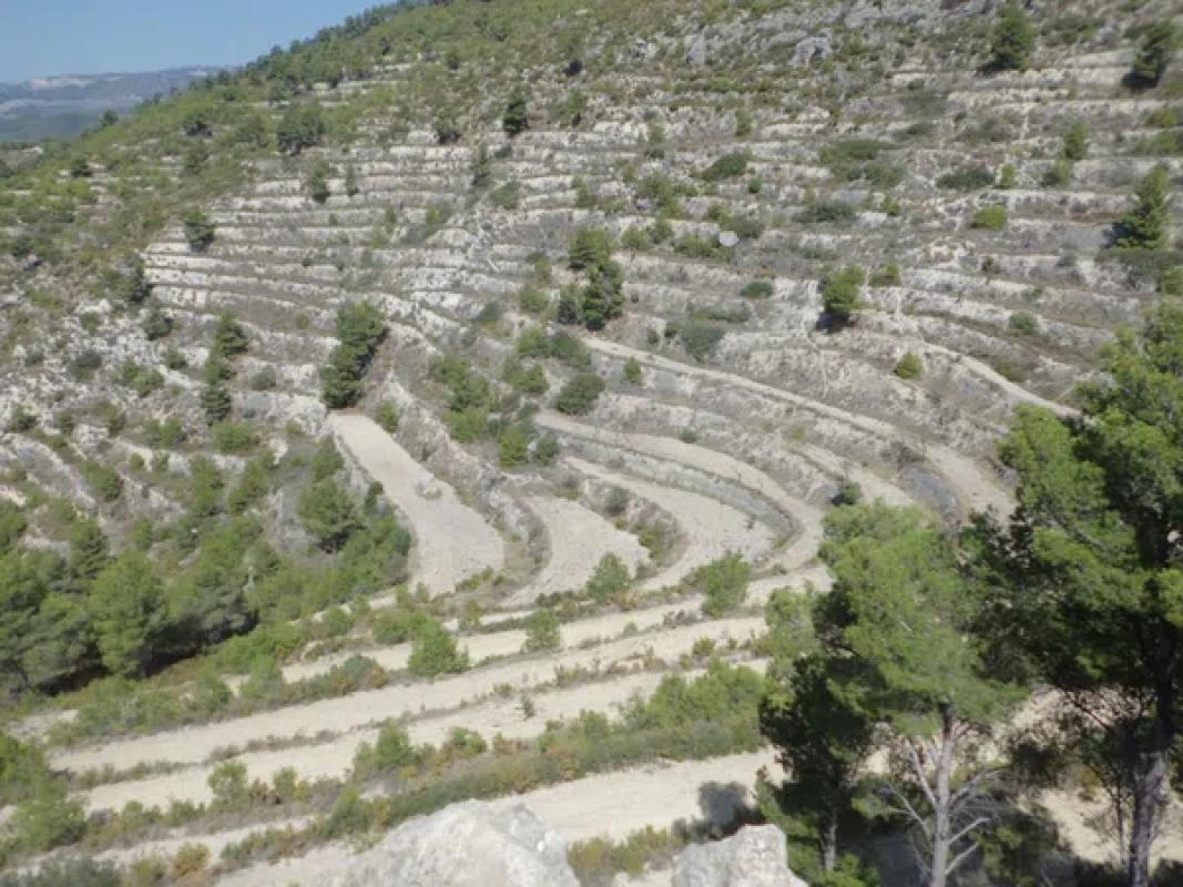 Terreno en venta en Sella, Alicante photo 2