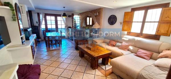 Penthouse for sale in  Calle de Sella, Benidorm photo 2