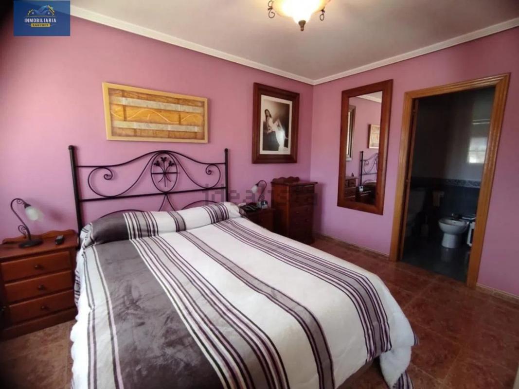 Недвижимость на продажу и в аренду в Испании photo 5