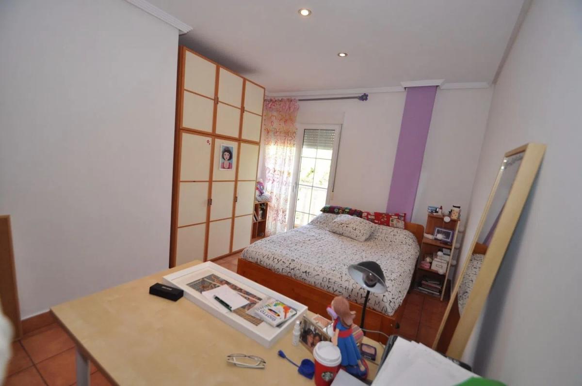 Недвижимость на продажу и в аренду в Испании photo 3