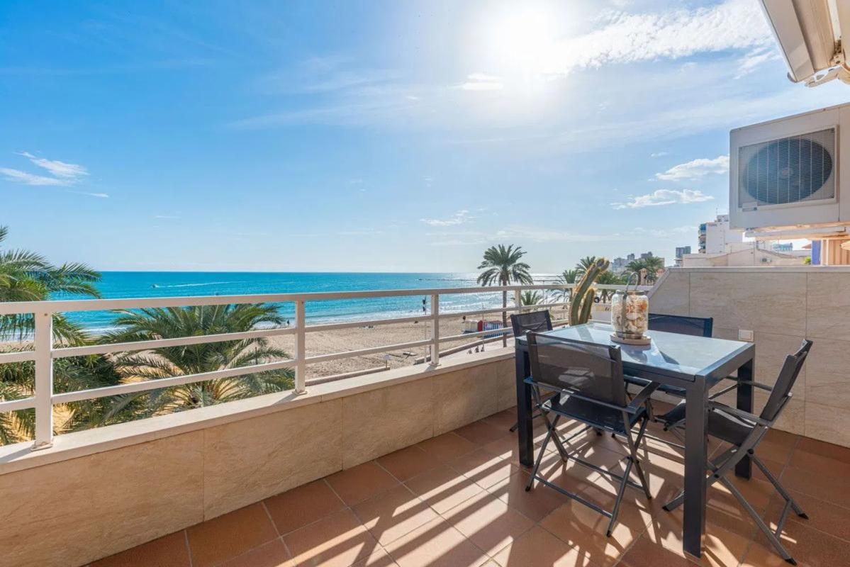 Penthouse sale in  Calle de Sant Vicent, El Campello photo 4