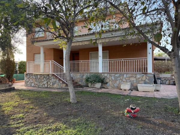 Casa independiente thumbnail 1
