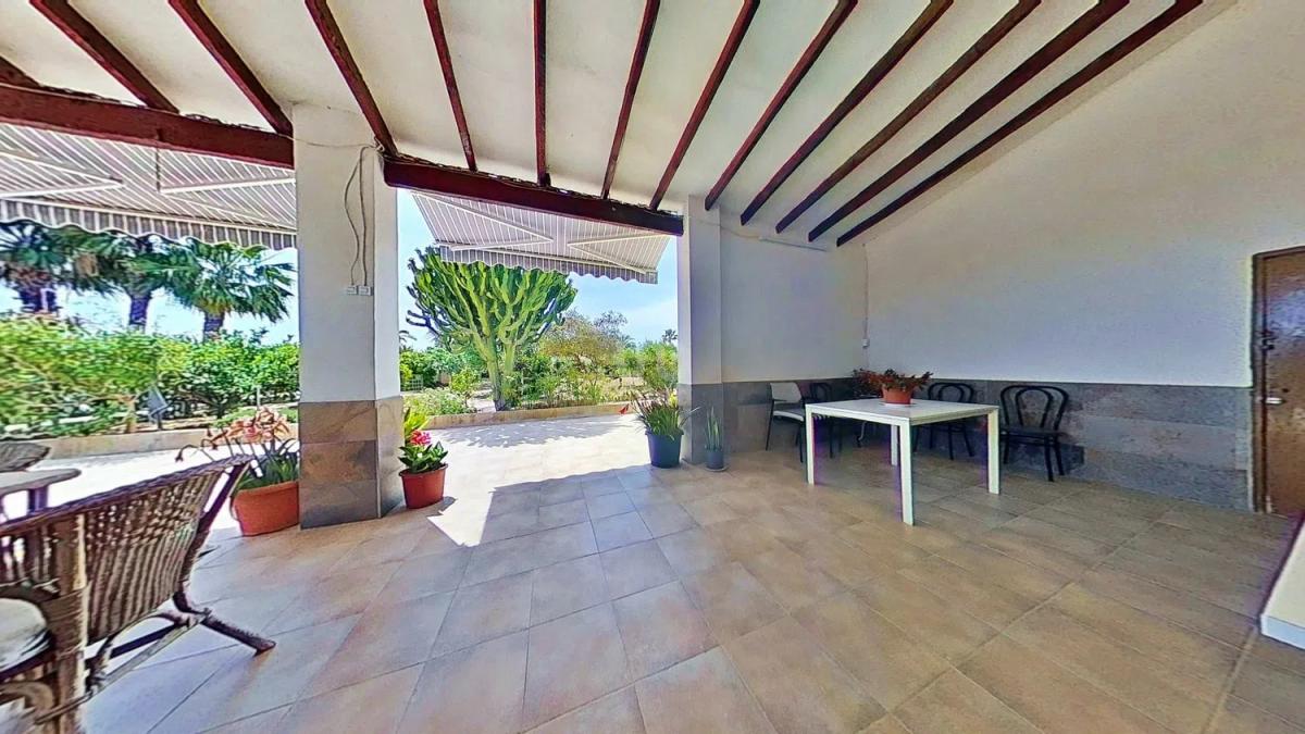 Sale of independent chalet in Partida Daimes, 122 -146, Elche / Elx
photo 3