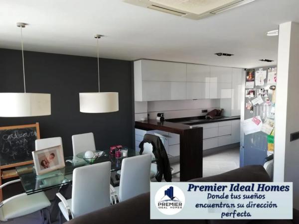 Apartment for sale in Calle Pi y Margall s/n, Elda photo 1