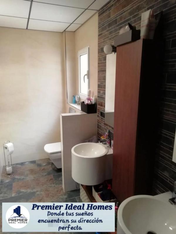 Sale of apartment in Calle Pi y Margall s/n, Elda
photo 4