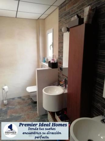 Apartment for sale in  Calle Pi y Margall s/n, Elda photo 4