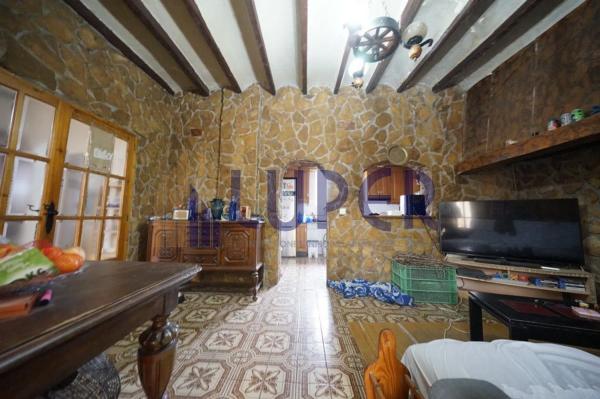 Chalet independiente en venta en , Castalla photo 4
