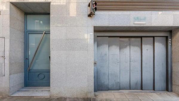Studio for sale in Calle Pizarro, Elda thumbnail 1