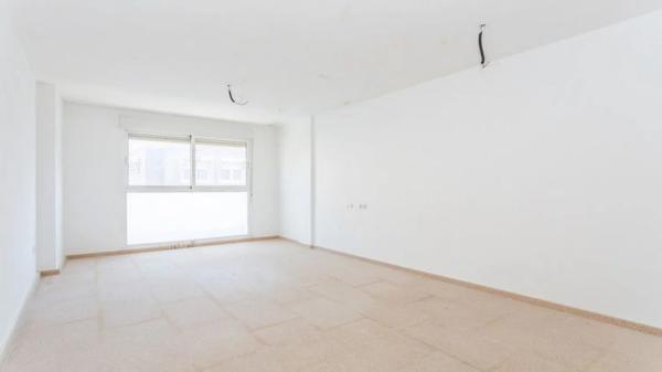Studio for sale in Calle Pizarro, Elda thumbnail 2
