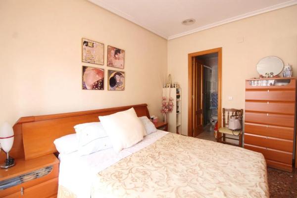 Apartment for sale in Calle Milagros Maestre Esteve, Elda photo 1