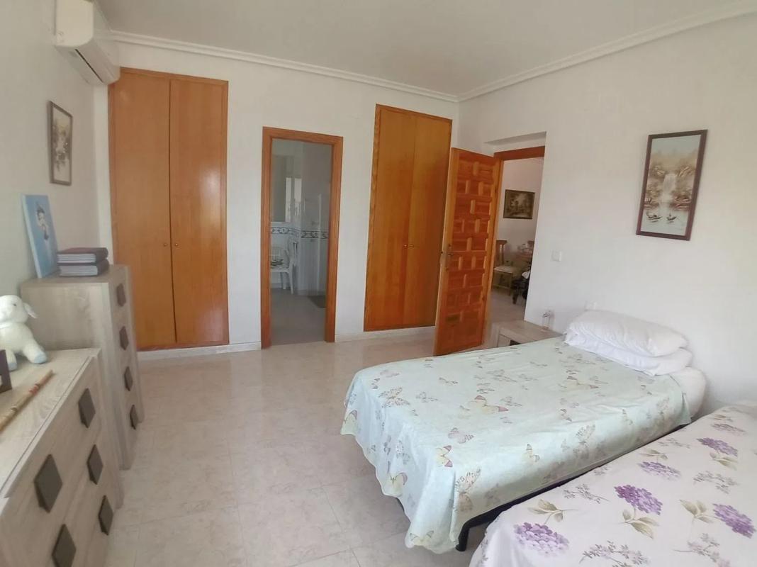 Недвижимость на продажу и в аренду в Испании photo 4