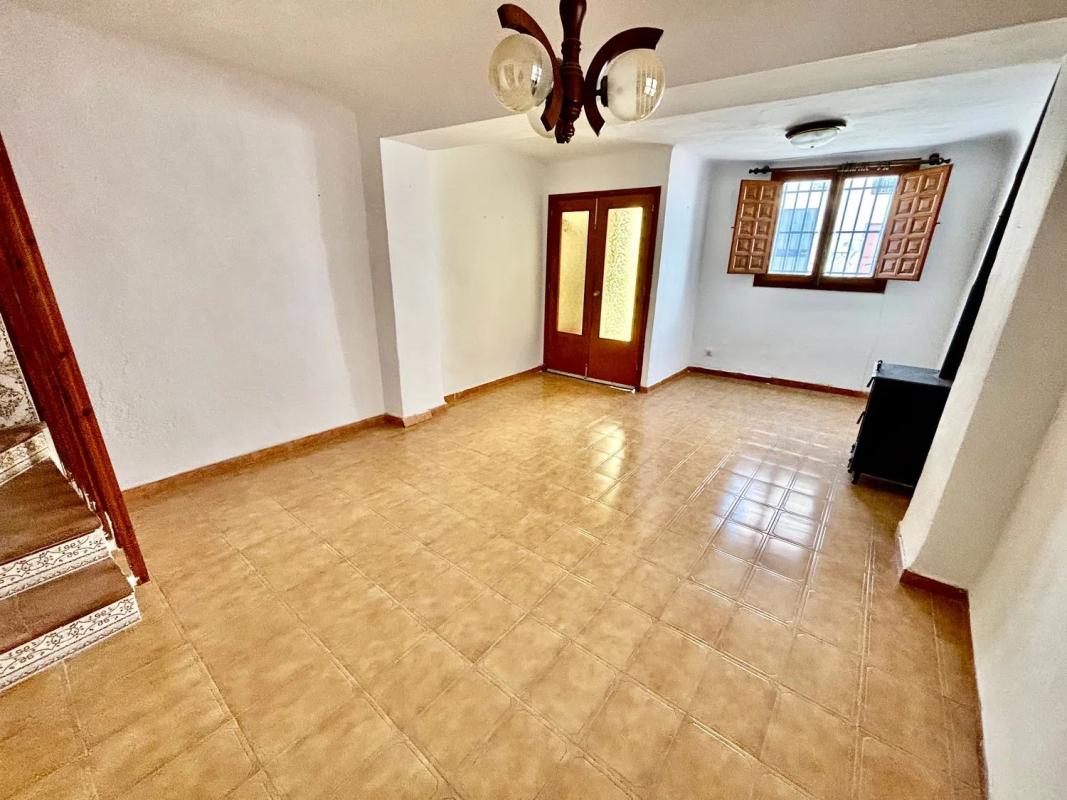 Propiedades en venta y alquiler en España photo 4