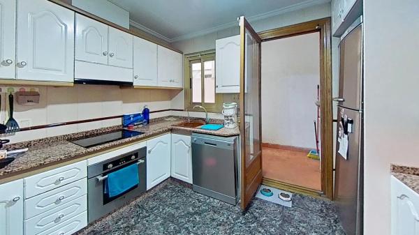 Apartment for sale in Calle Juan Ponce de Leon, Elda thumbnail 2